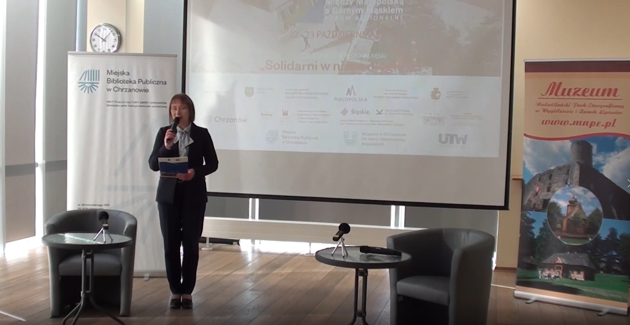 Kadr z filmowej relacji z forum regionalnego Między Małopolską a Górnym Śląskiem "Solidarni w niepodległości", które odbyło się 22 października 2020 roku